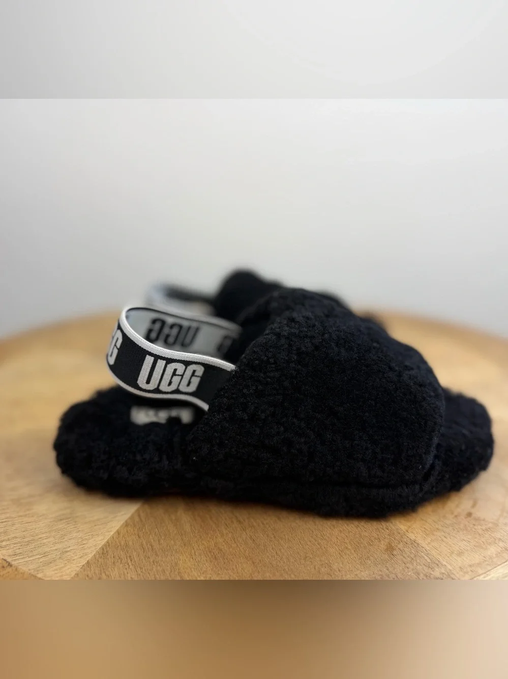 •UGGS• Kids Fluff Yea Slippers Slingback Size 1Y